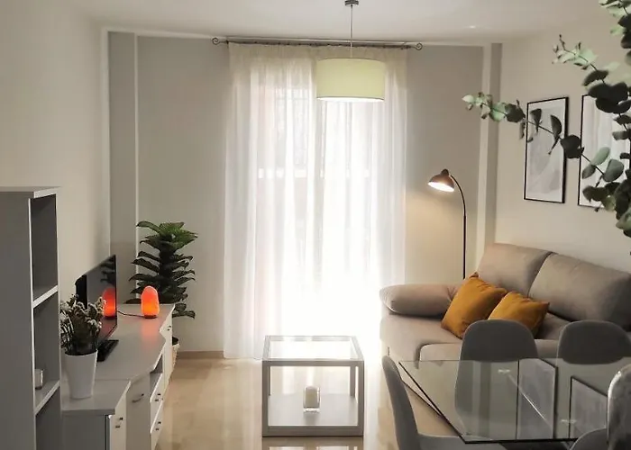 Campanario De La Magdalena