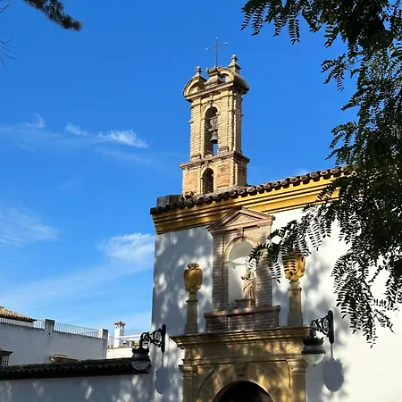 Campanario De La Magdalena Апартаменти
